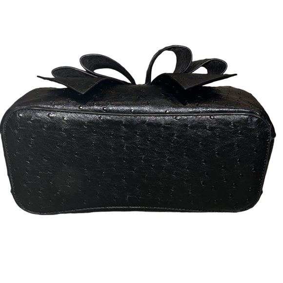 Crossi Black Faux Ostrich Leather Bow Detail Handbag - Picture 7 of 15